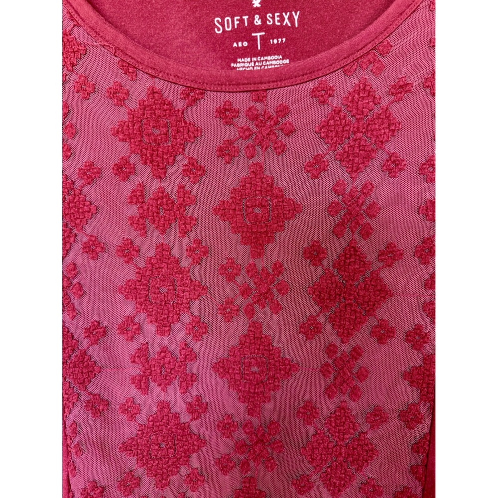 American Eagle Soft & Sexy Embroidered Peplum Top Mesh Panel T-Shirt M - Picture 4 of 4